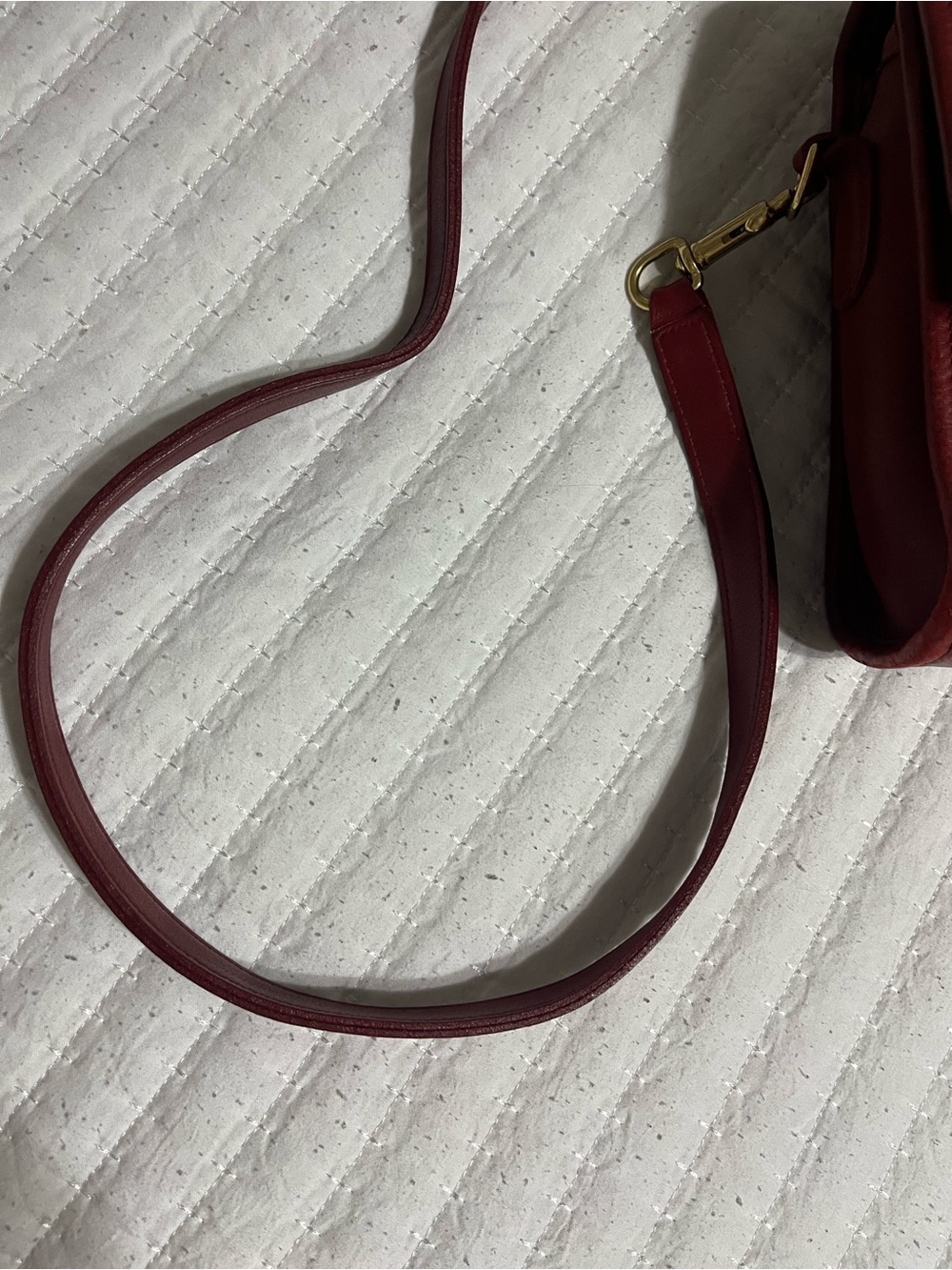 Vintage Coach Court Bag
Satchel Red Brass Hardware
#9870 - Picture 10 of 16